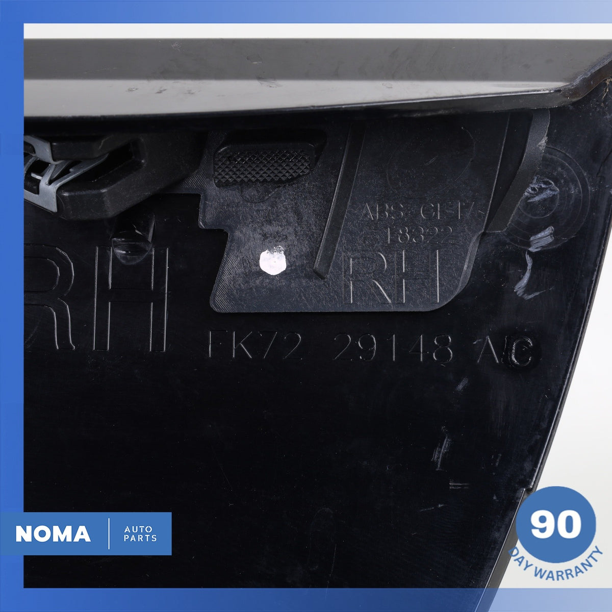 15-23 LR Discovery Sport L550 Rear Right Side Exterior D-Pillar Molding OEM - photo 14