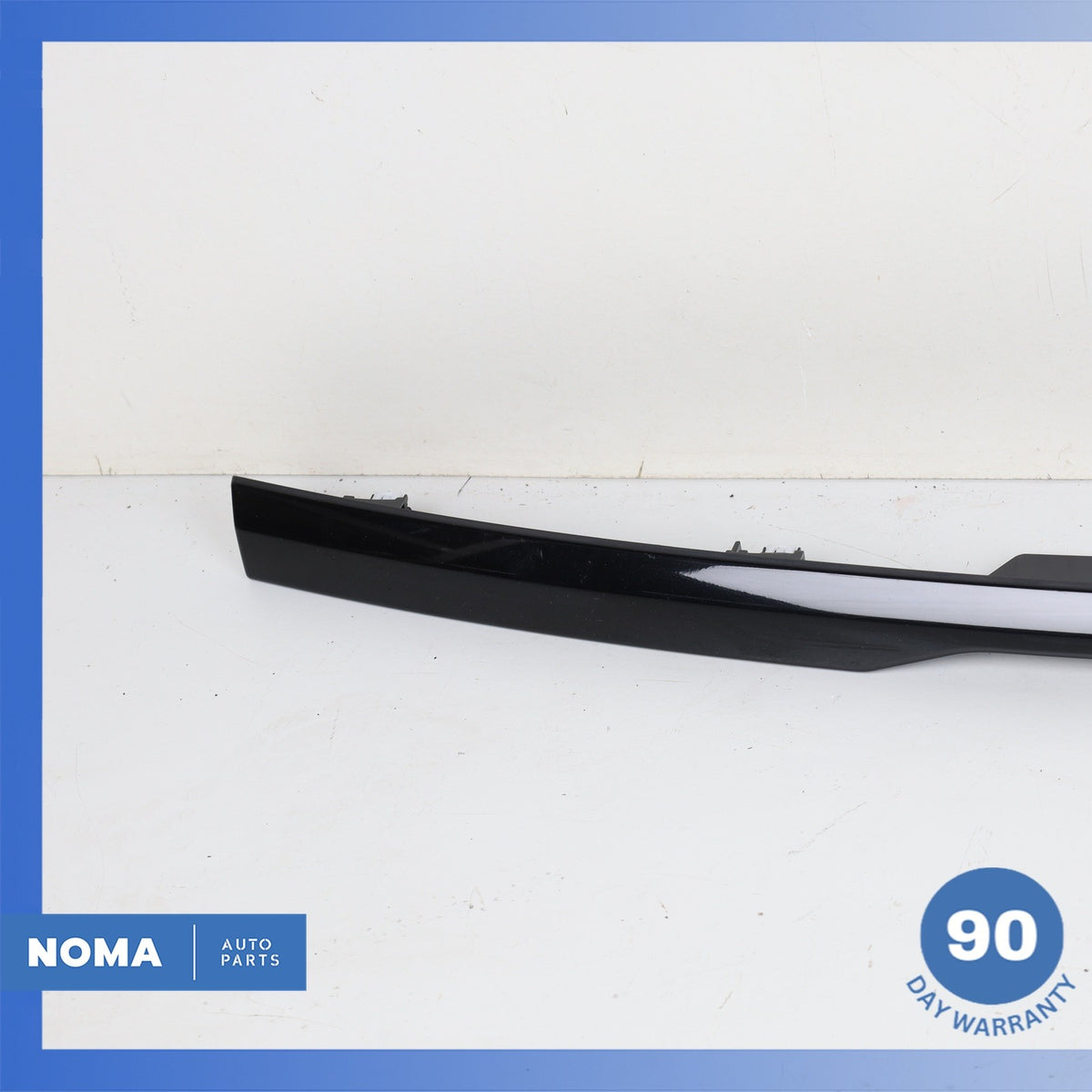 14-22 Range Rover Sport L494 Trunk Bezel License Plate Molding DK6240406DA OEM - photo 6