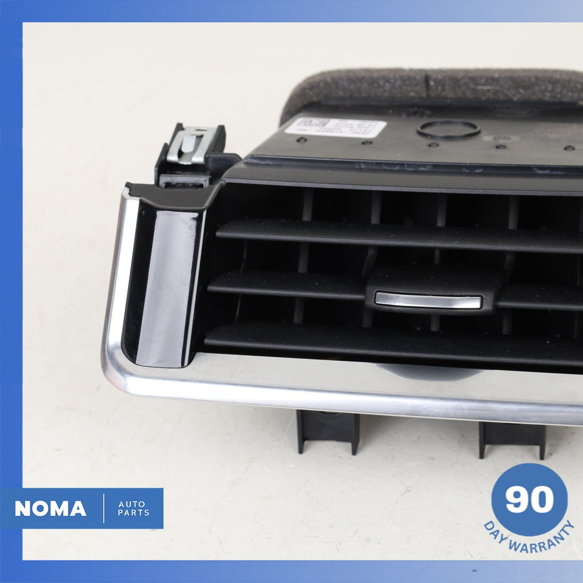 18-23 LR Range Rover L560 Velar Right Side Dash Board AC A/C Air Vent OEM - photo 3