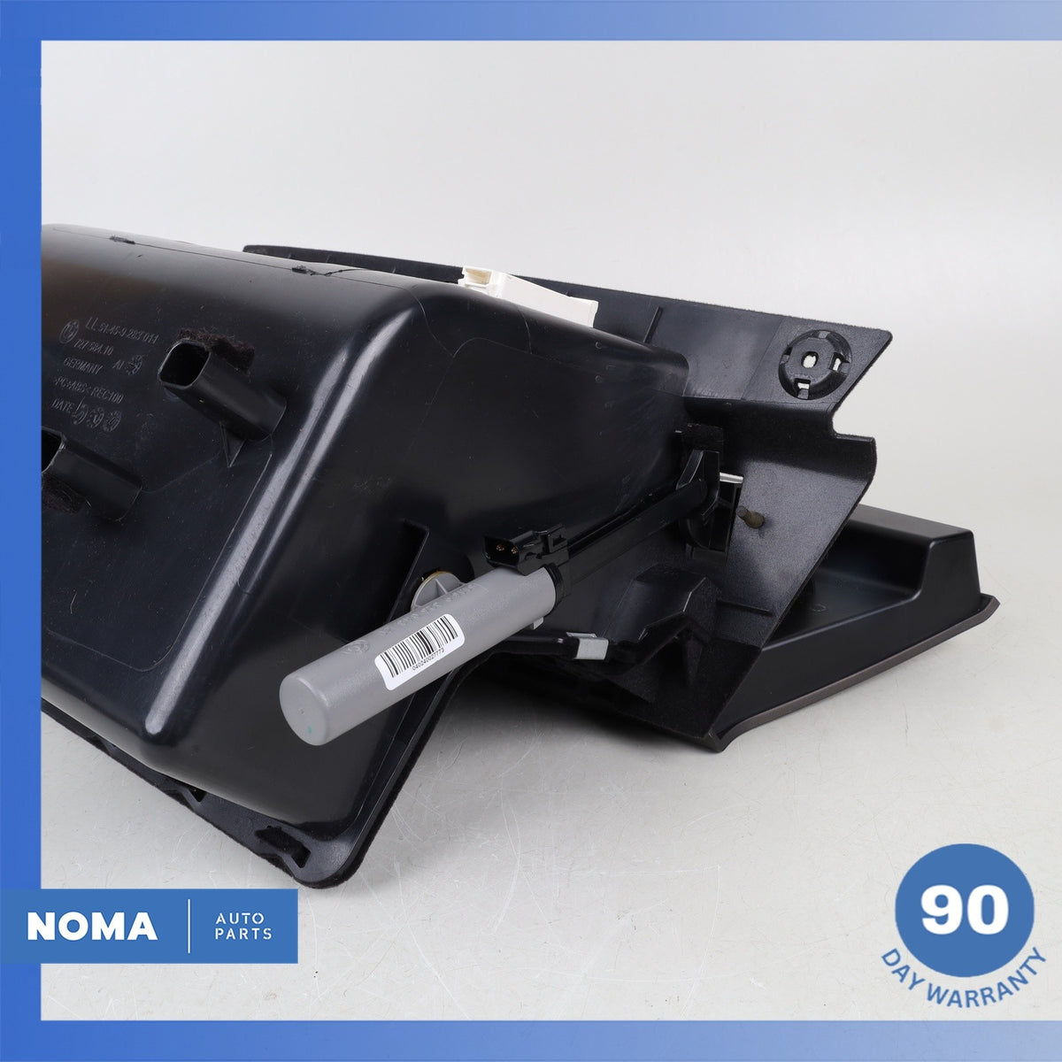 14-21 BMW i3 I01 Hybrid Right Side Dashboard Glove Box Compartment OEM - photo 14