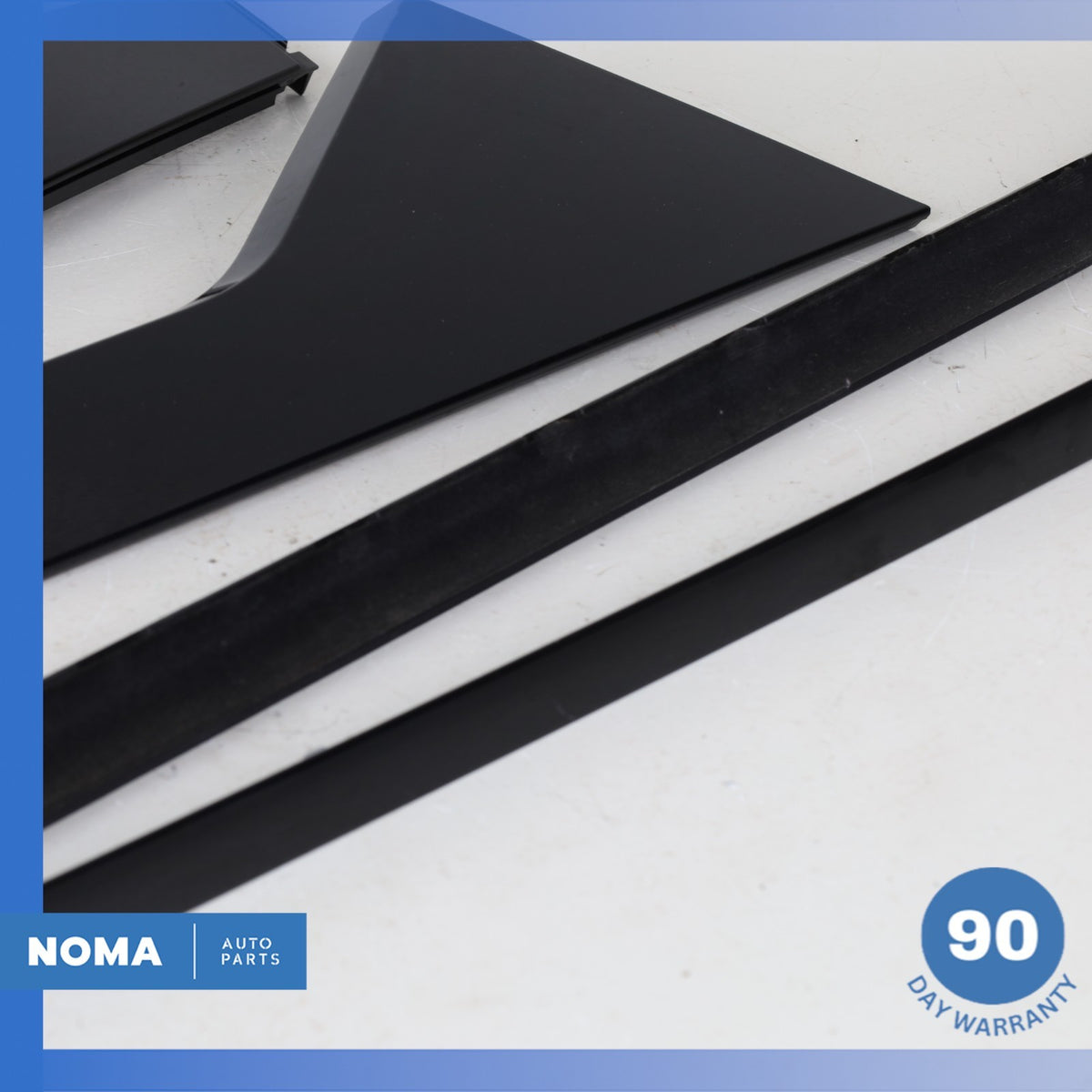 20-23 Range Rover Evoque L551 Rear Right Outer Door Window Molding Set OEM - photo 3