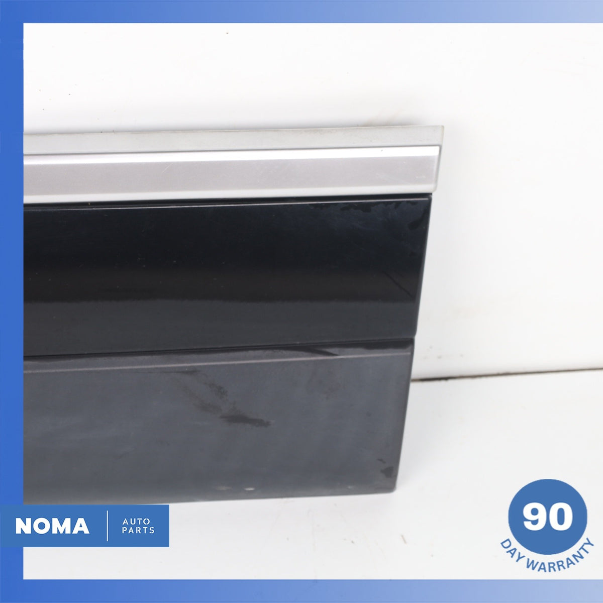 13-22 Land Rover Range Rover L405 LWB Rear Right Side Door Lower Molding OEM - photo 2