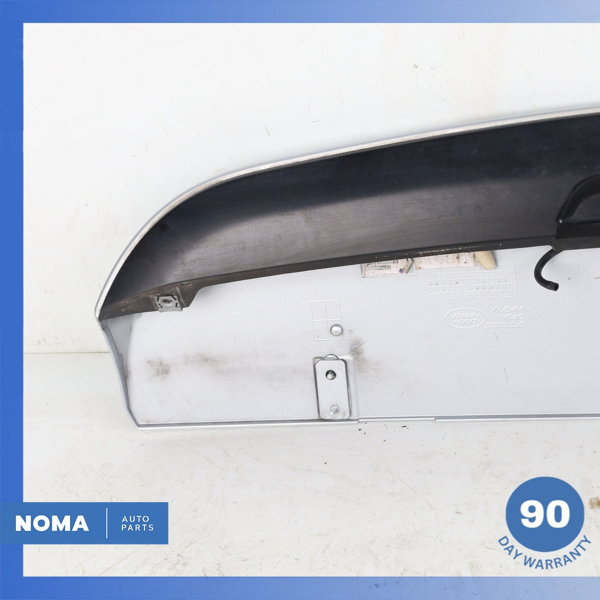 06-09 Range Rover Sport L320 Rear Trunk Spoiler Wing w/ Brake Light Silver OEM - photo 14
