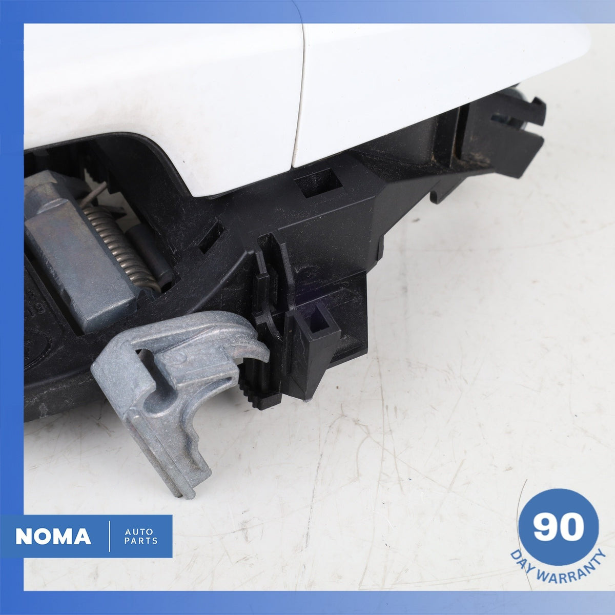 12-15 Range Rover Evoque L538 Front Right Side Door Latch Lock w/ Handle OEM - photo 4