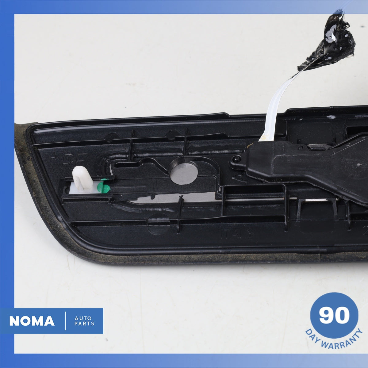 BMW F07 535i 550i GT Rear Right Entry Sill Scuff Plate Panel 51477193476 OEM - photo 5