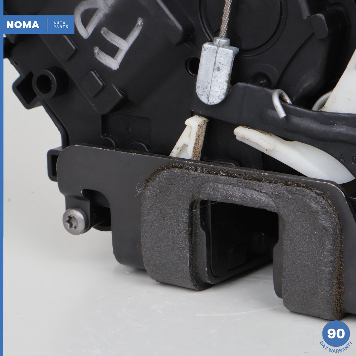 12-19 Range Rover Evoque L538 Front Right Side Door Latch Lock 8X2A21812BC OEM - photo 4
