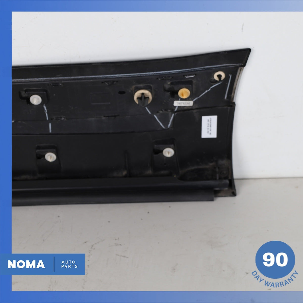 18-23 Range Rover L560 Velar Rear Right Side Door Lower Cover Molding OEM - photo 6