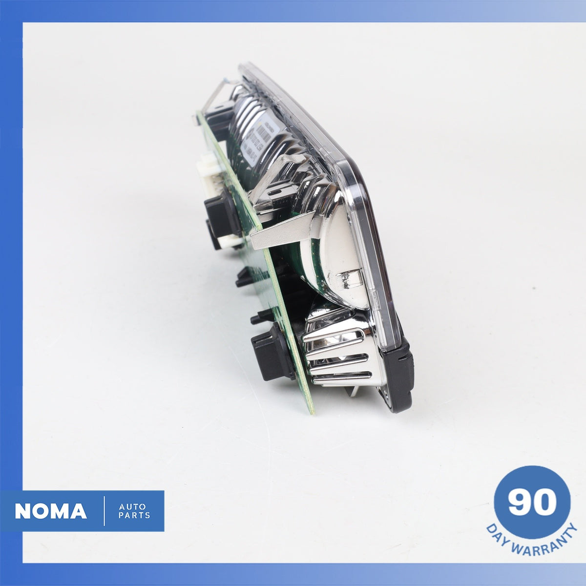 BMW F02 750i 535i 550i Rear Overhead Dome Light Lamp OEM - photo 7