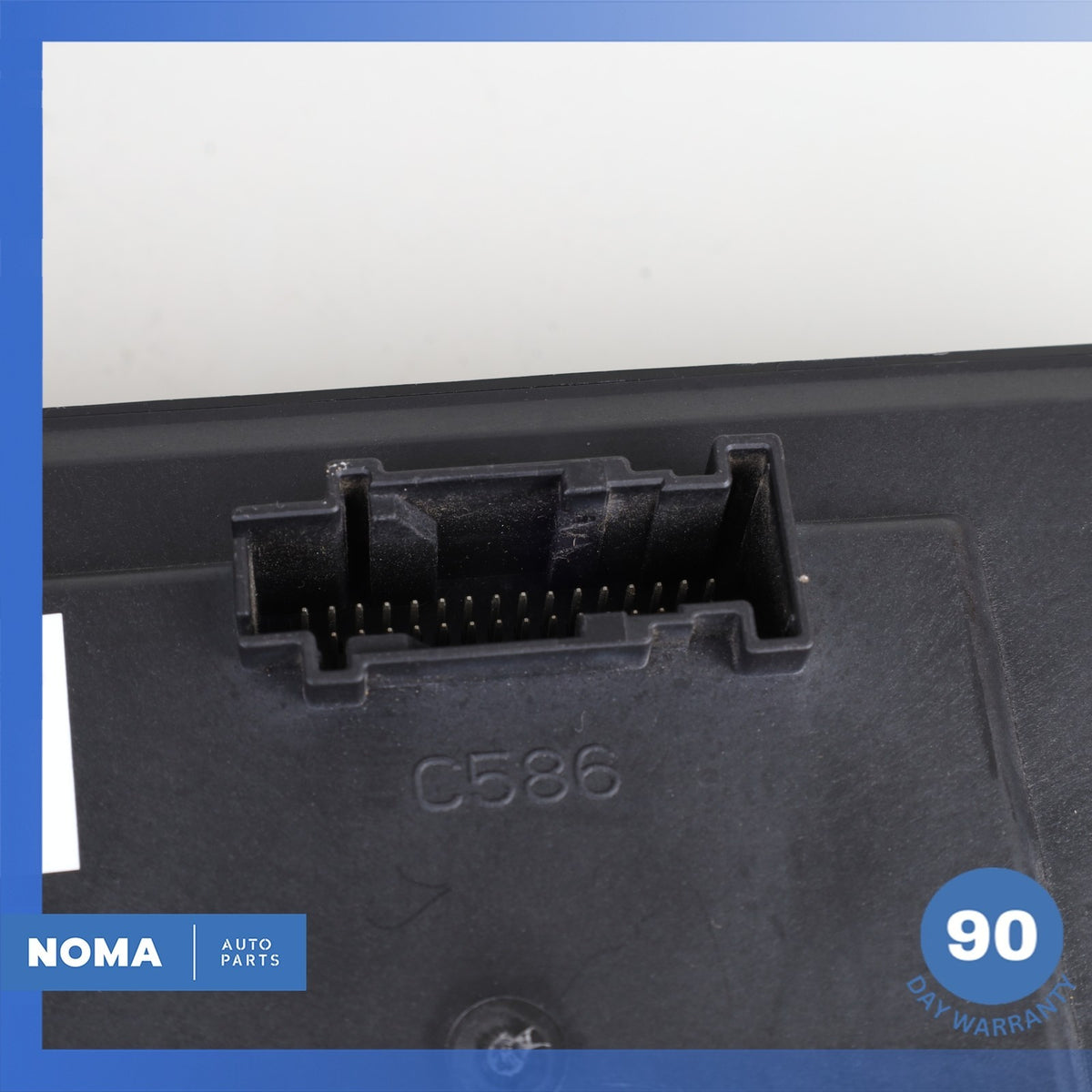 15-23 Land Rover Discovery Sport L550 Front Relay Fuse Box FK7214F041AE OEM 78k - photo 15