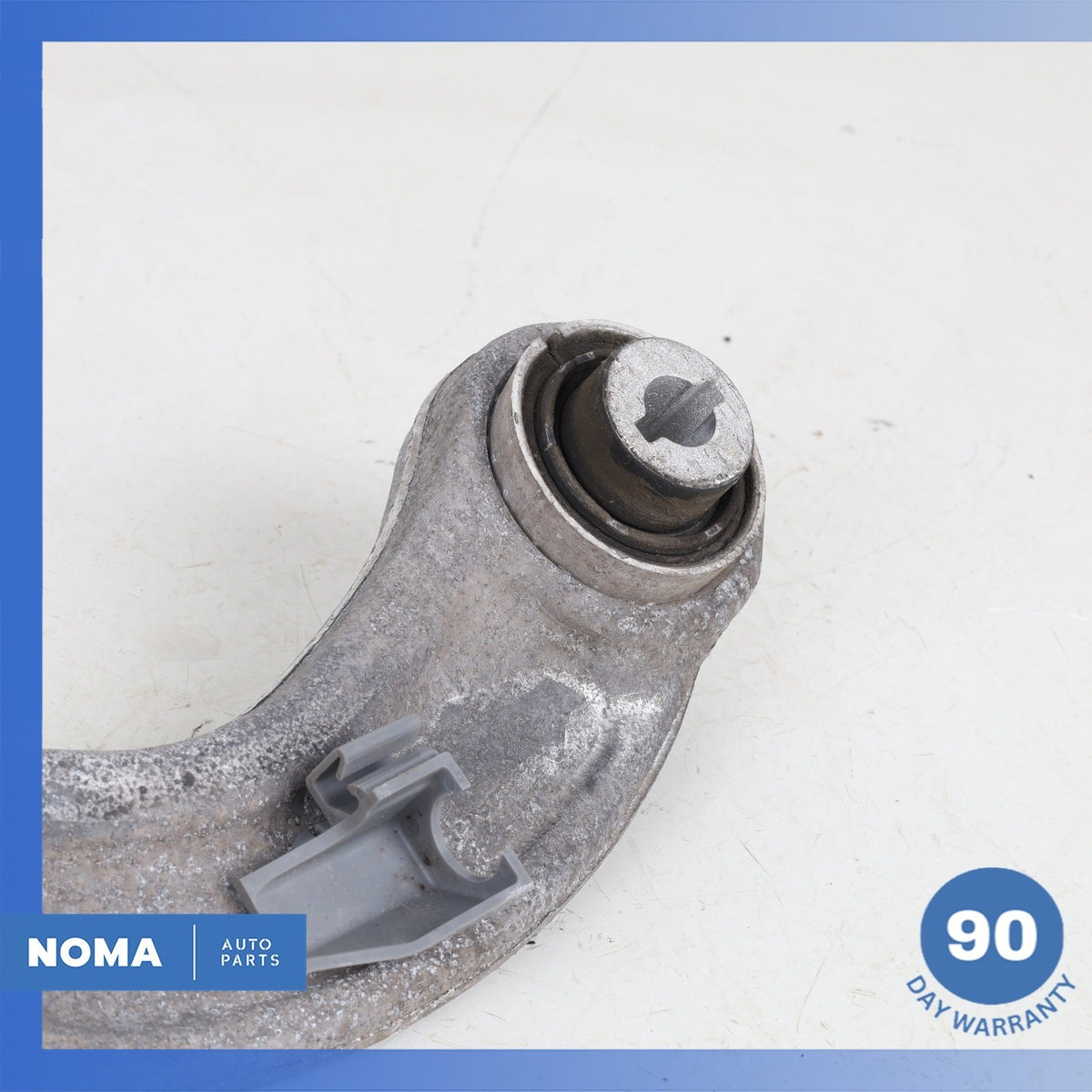 18-23 Range Rover L560 Velar Rear Left or Right Suspension Lower Control Arm OEM - photo 2