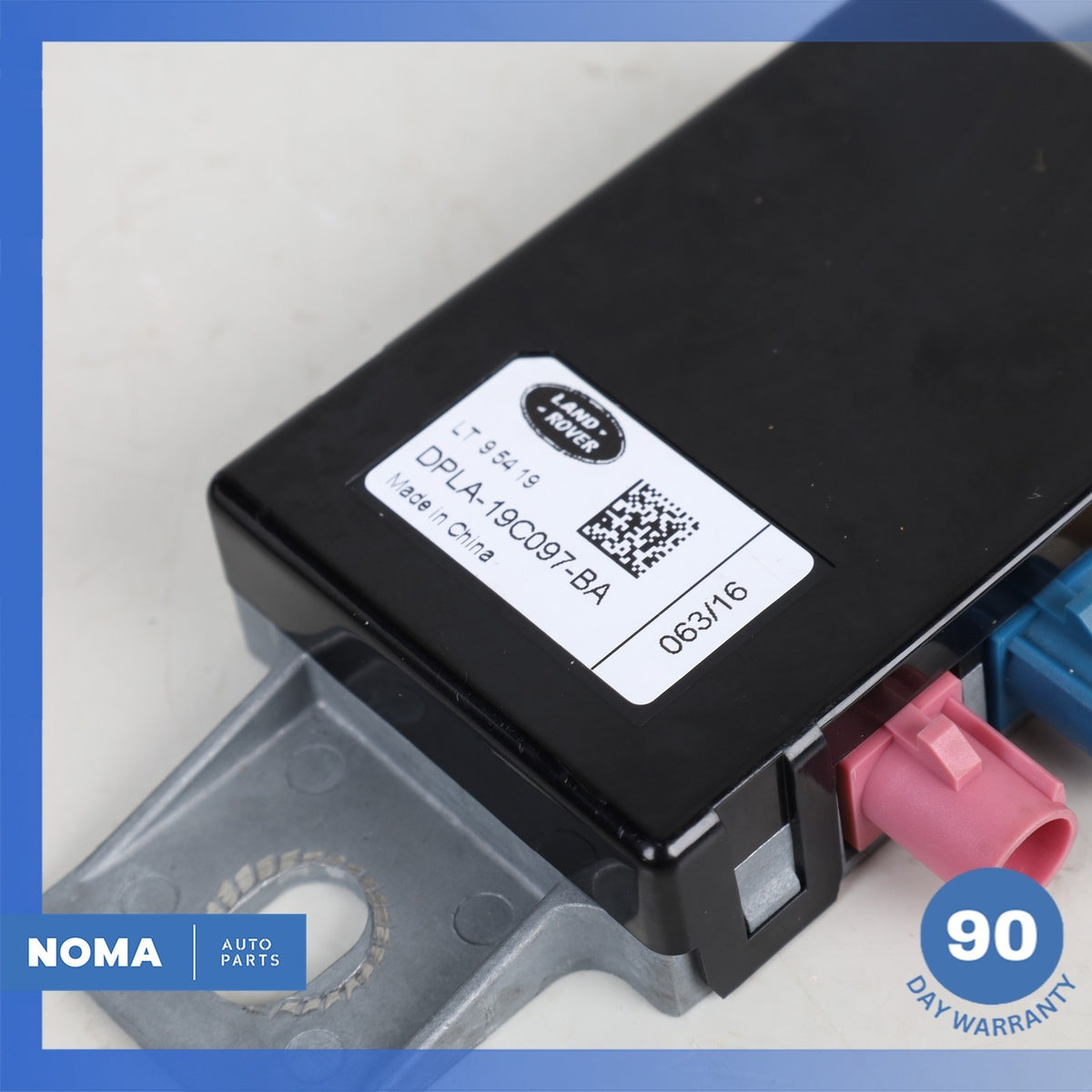 2016 Jaguar X351 XJ XJR Antenna Amplifier Radio Module DPLA19C097BA OEM - photo 3