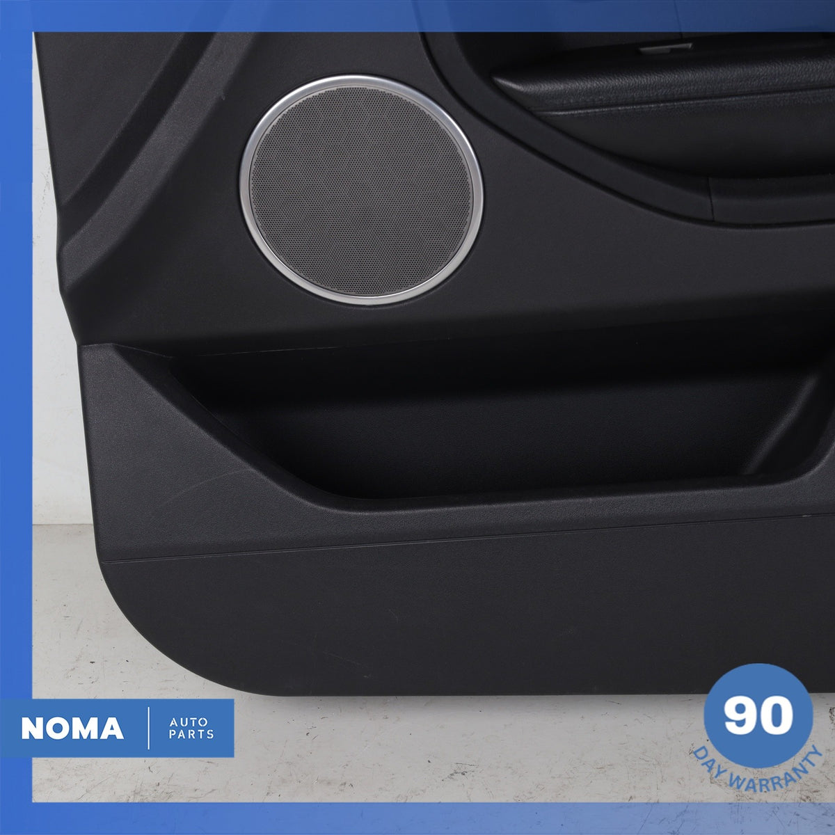 12-19 Range Rover Evoque L538 4DR Front Right Door Trim Panel Assembly Black OEM - photo 5