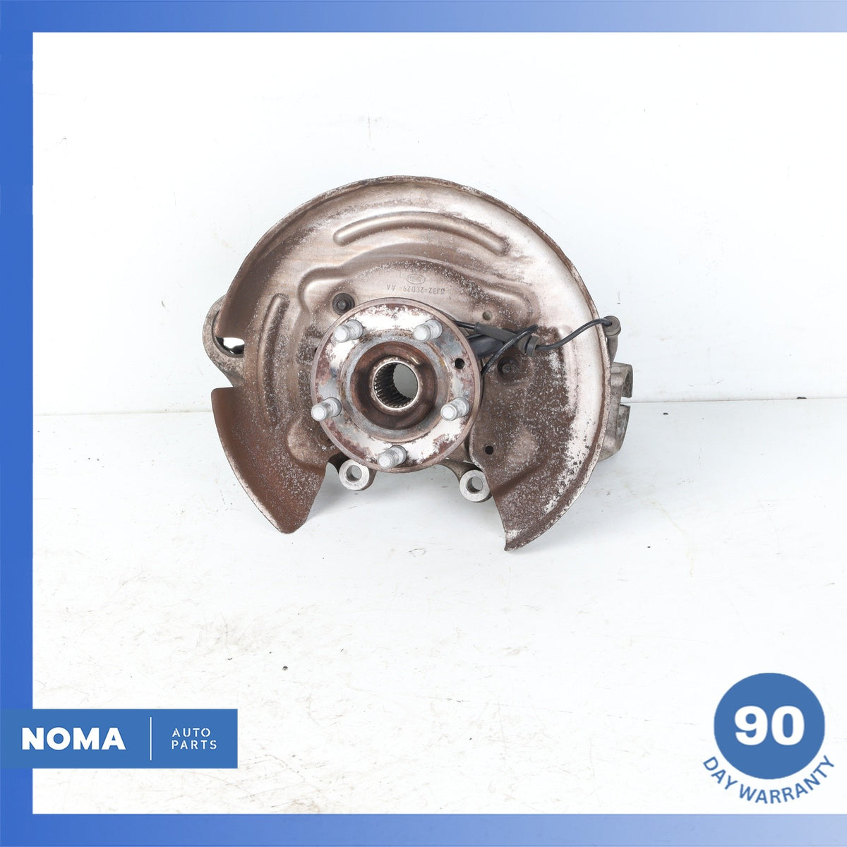12-19 LR Range Rover Evoque L538 Rear Left Spindle Knuckle Hub w/ Shield OEM - photo 2