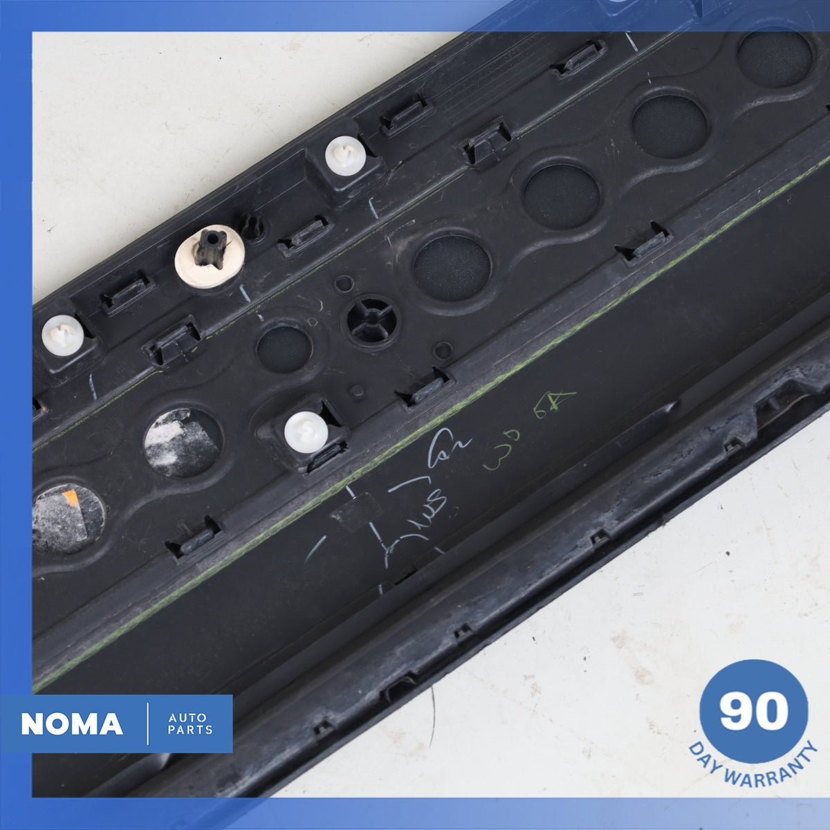 13-22 Land Rover Range Rover L405 Front Left Door Lower Molding CK5221065AD OEM - photo 10