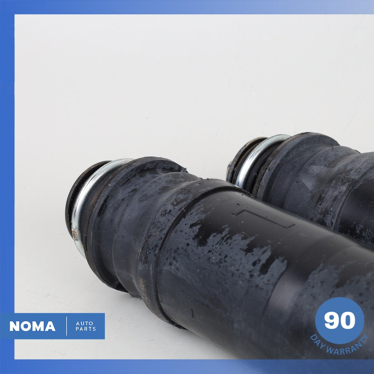 14-17 Lexus CT200h Rear Left & Right Shock Absorber Coil Strut Set OEM - photo 7