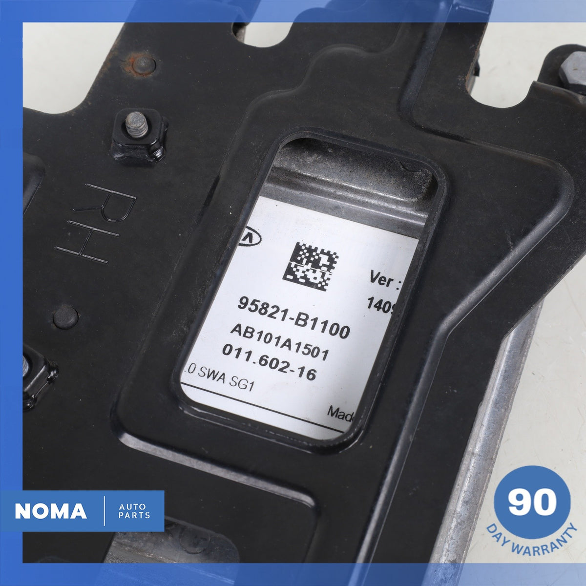 Hyundai DH Genesis Rear Right Blind Spot Module Sensor w/ Bracket OEM - photo 8