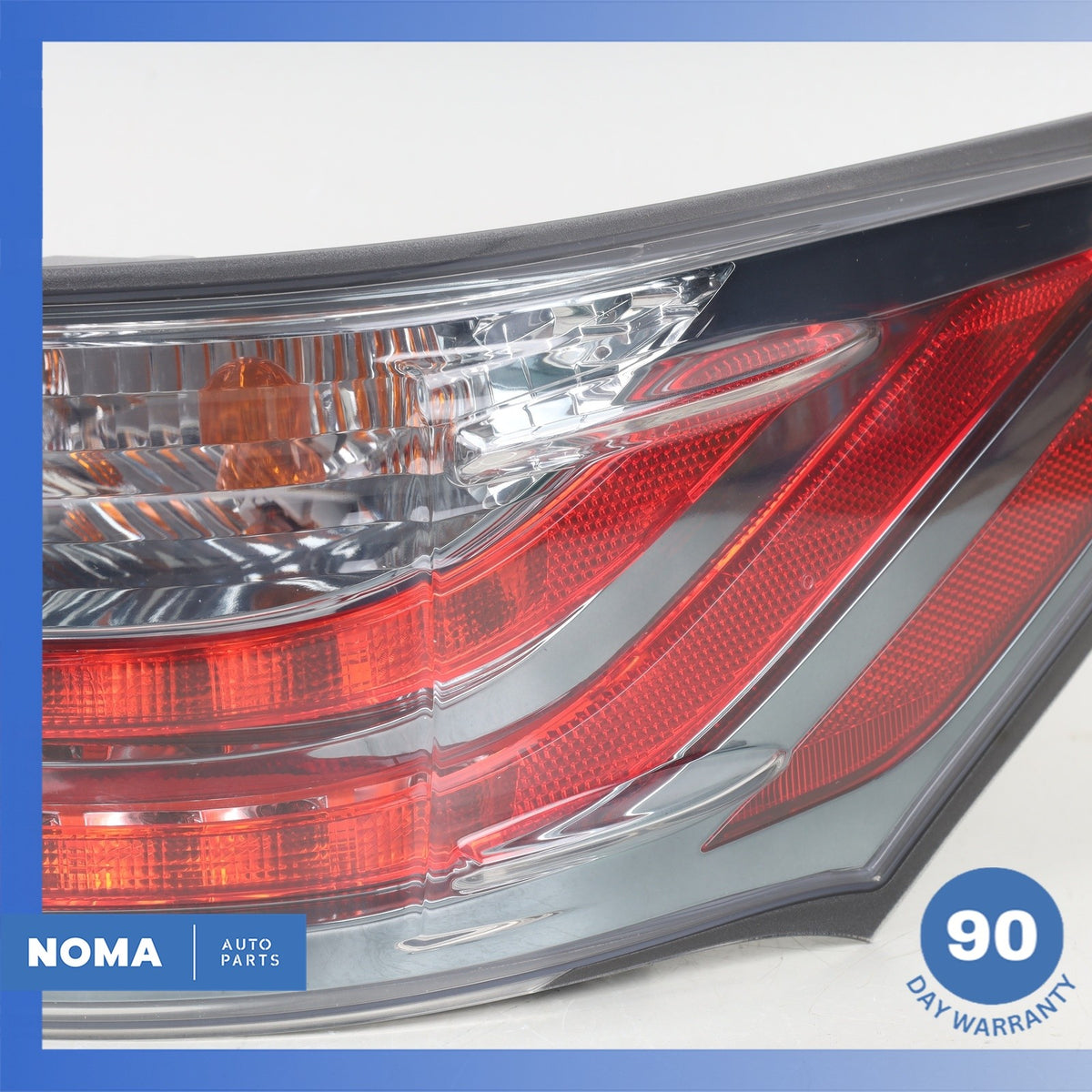 14-17 Lexus ZWA10 CT200h Rear Right Outer Taillight Tail Light Lamp OEM - photo 3