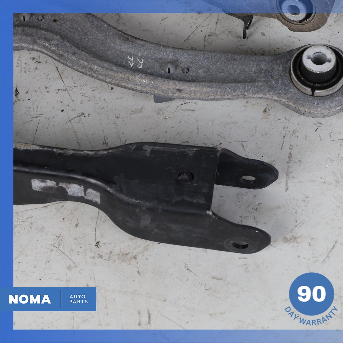 18-20 Range Rover L560 Velar Rear Right Suspension Lower Control Arm Set OEM - photo 7