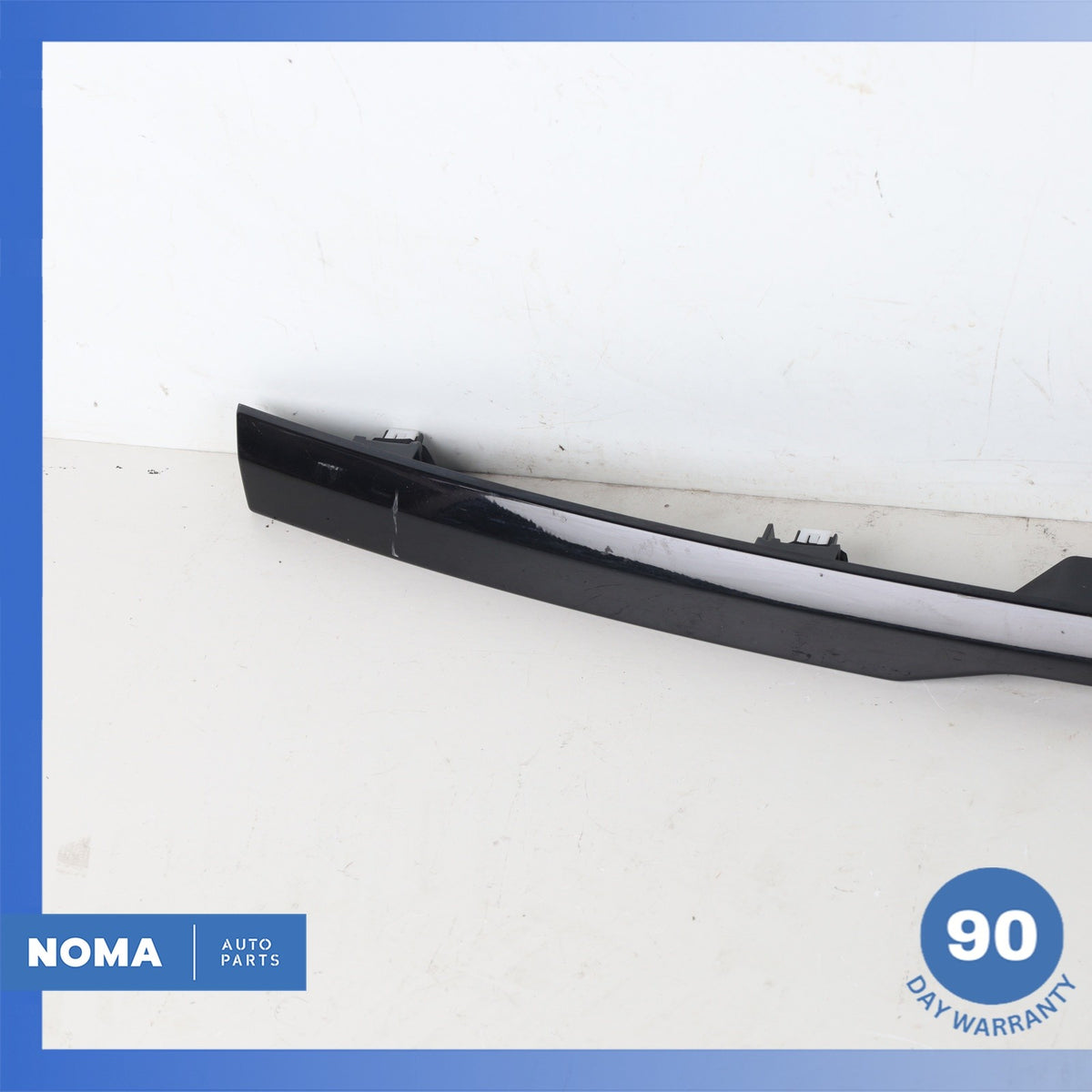 14-22 Range Rover Sport L494 Trunk Bezel License Plate Molding DK6240406DA OEM - photo 6