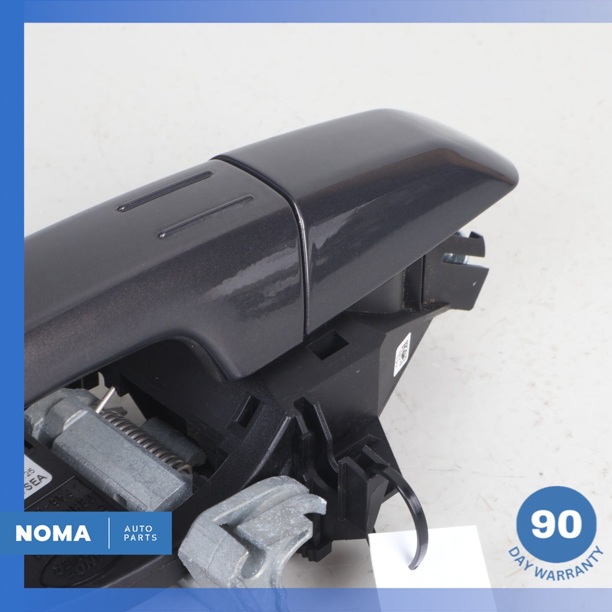2013 Range Rover Evoque L538 Front Right Side Door Exterior Handle OEM - photo 2