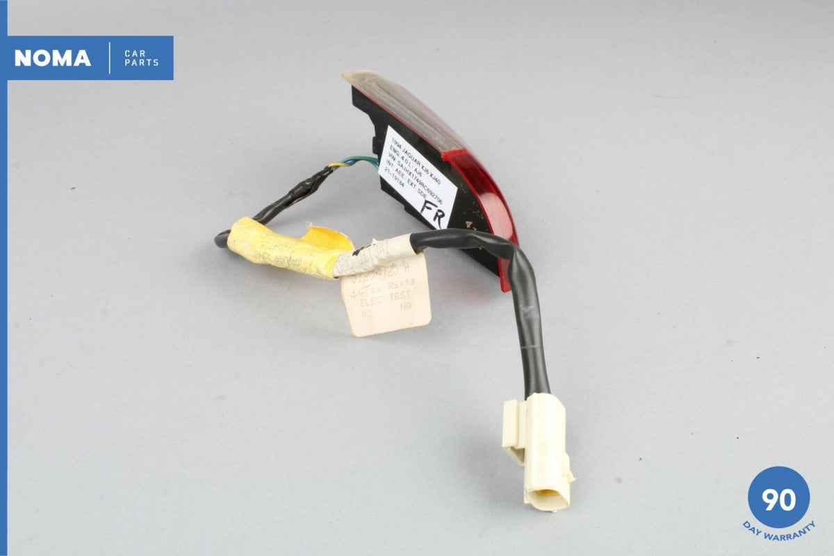 93-94 Jaguar XJ6 XJ40 Front Right Side Door Hazard Courtesy Light Lamp OEM - photo 1