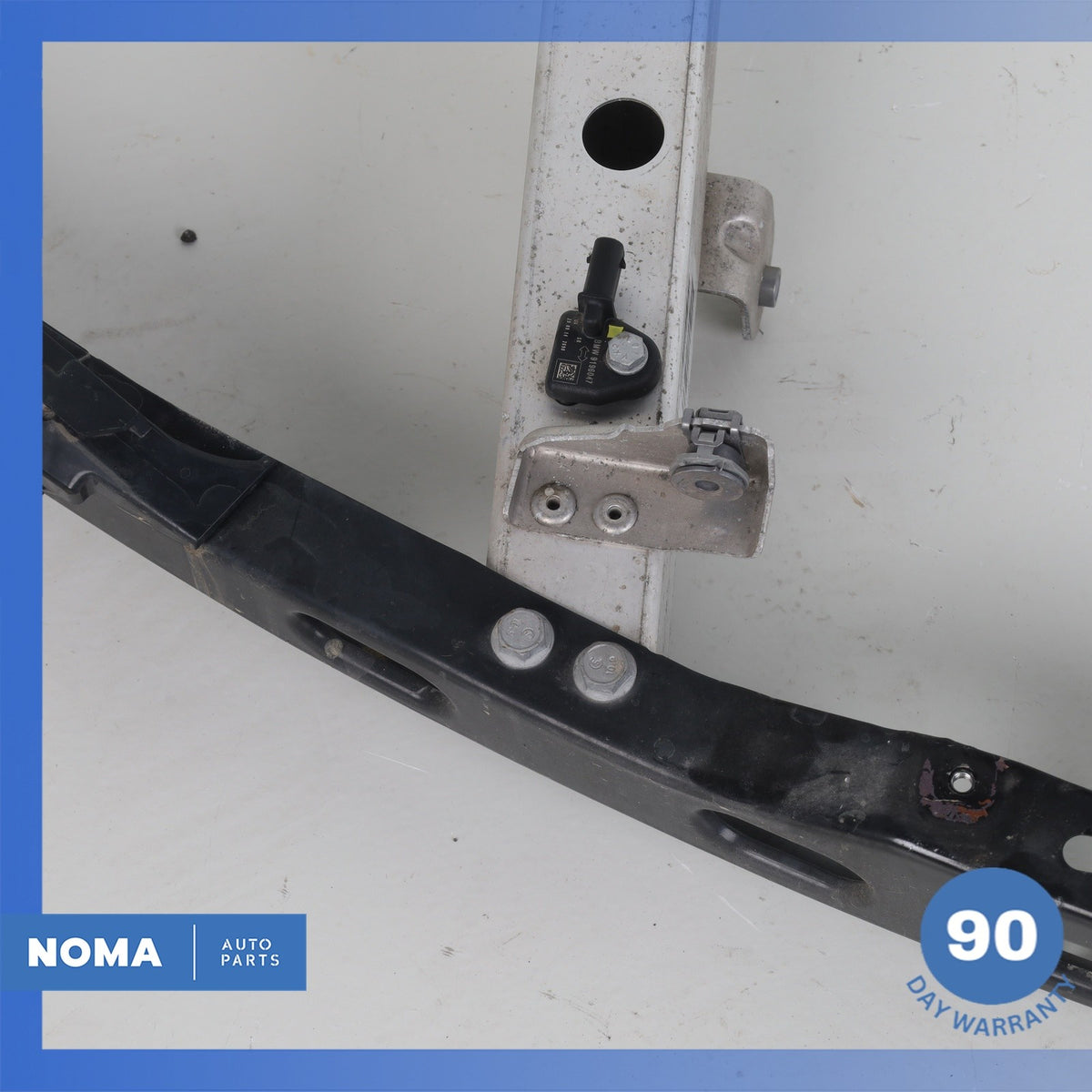 14-21 BMW i3 I01 Hybrid Upper Radiator Core Support Bracket 51647296805 OEM 78k - photo 6