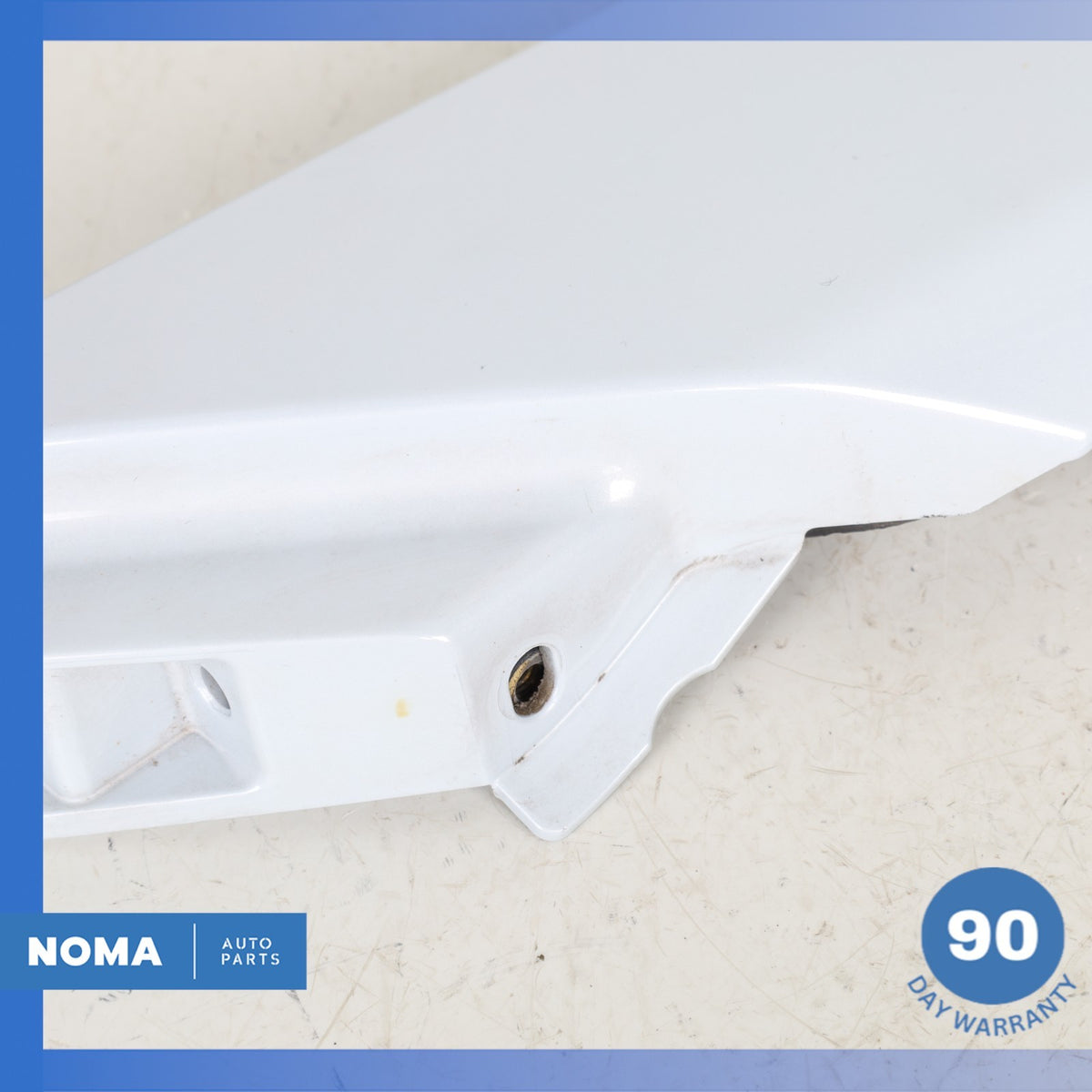 15-23 LR Discovery Sport L550 Front Right Fender Molding Cover w/ Bracket OEM - photo 3