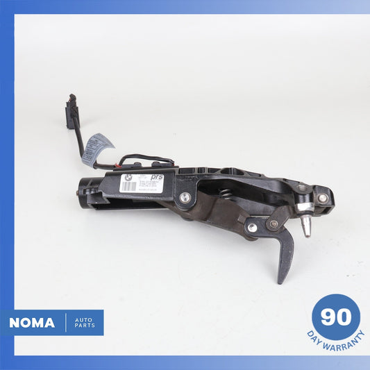 03-08 BMW E85 Z4 Left Side Soft Top Lock Striker Latch 7043873 OEM - photo 1
