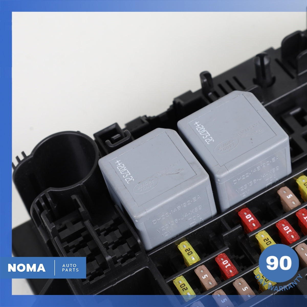2021 LR Range Rover Evoque L551 Front Fuse Relay Box Module M8D214A073BA OEM 58k - photo 4