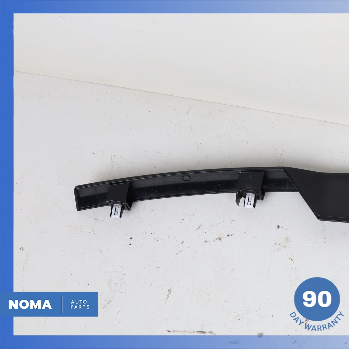 14-22 Range Rover Sport L494 Trunk Bezel License Plate Molding DK6240406DA OEM - photo 11
