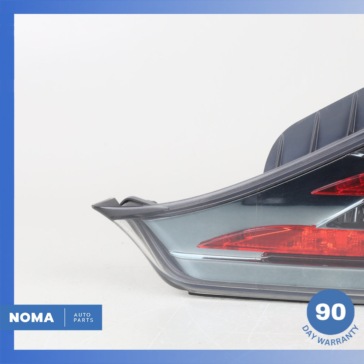 Lexus ZWA10 CT200h Rear Right Taillight Tail Light Lamp Inner 81581-76020 OEM - photo 6
