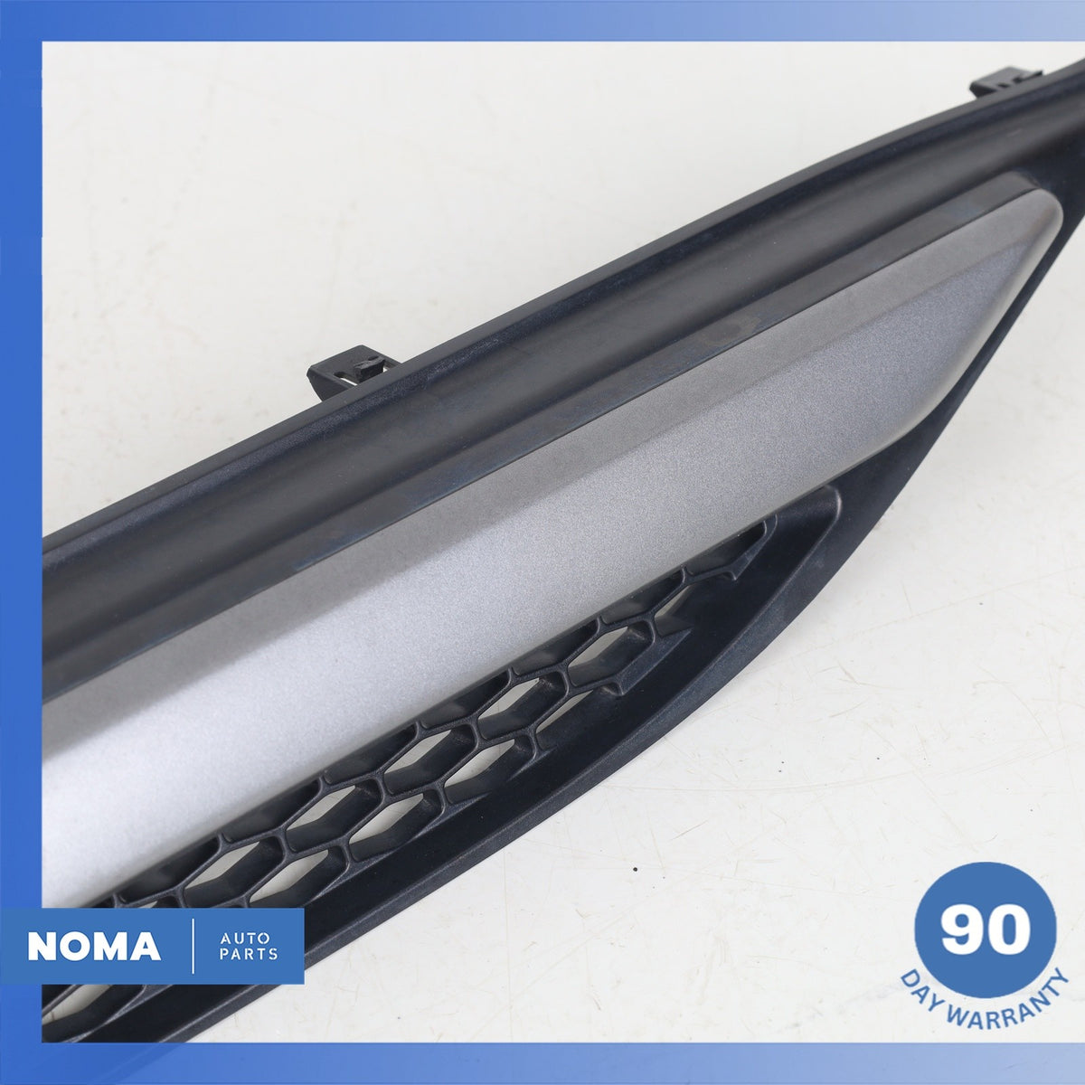 12-19 LR Range Rover Evoque L538 Front Right Passenger Fender Grille Grill OEM - photo 3