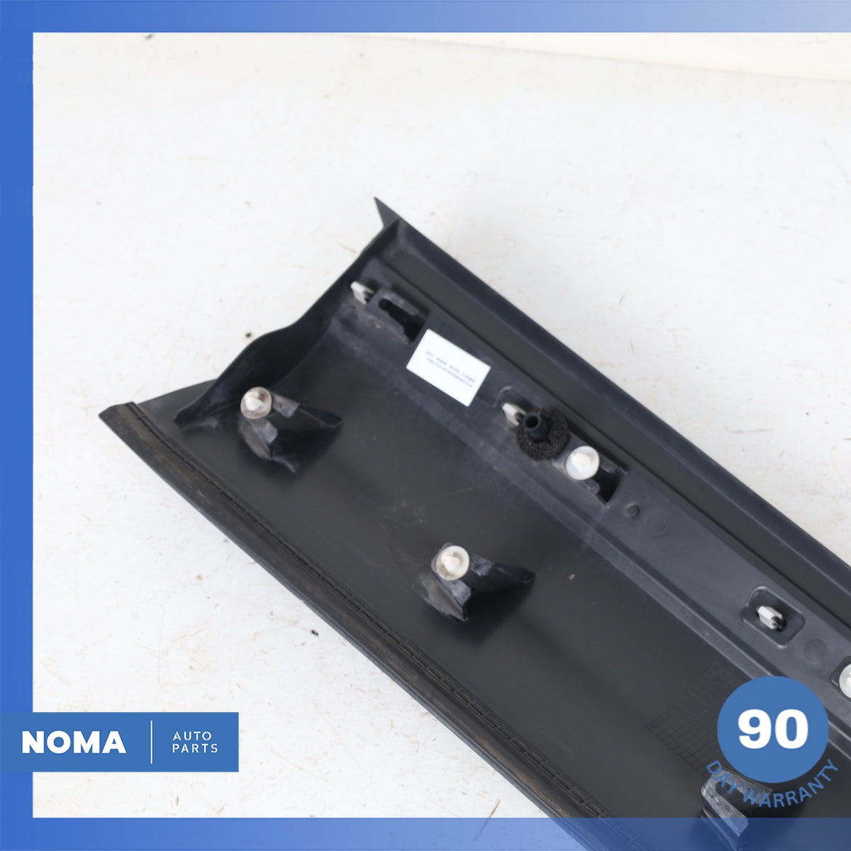 12-19 Range Rover Evoque L538 4DR Front Left Door Lower Molding BJ3221065BJ OEM - photo 9