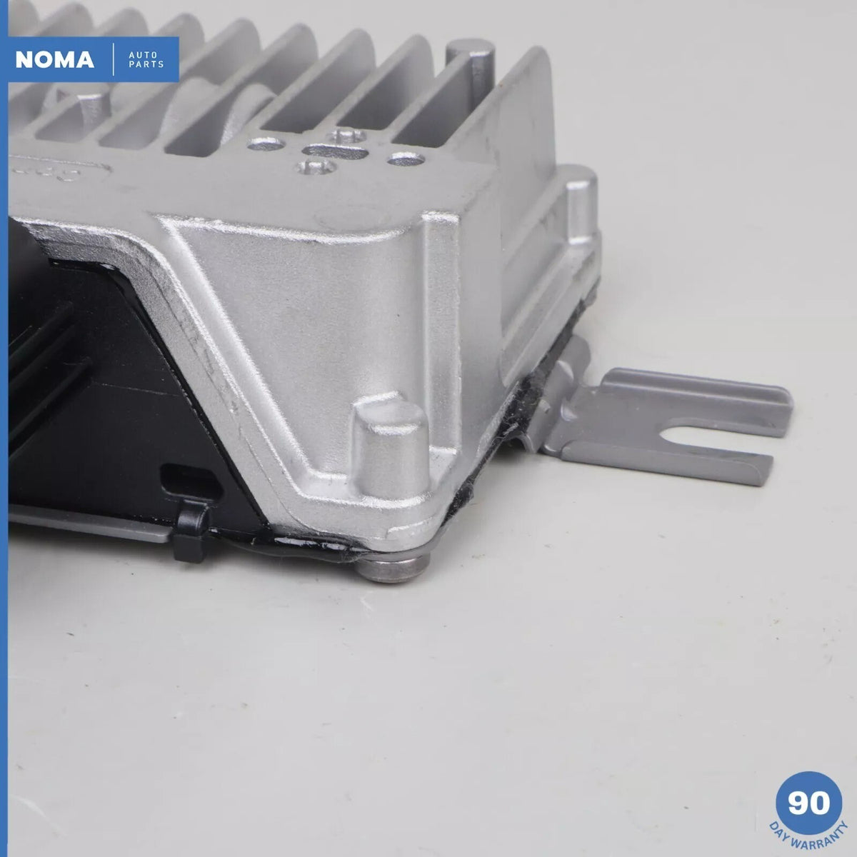 07-22 Range Rover Evoque L538 Fuel Pump Sender Control Unit Module WQM500020 OEM - photo 2