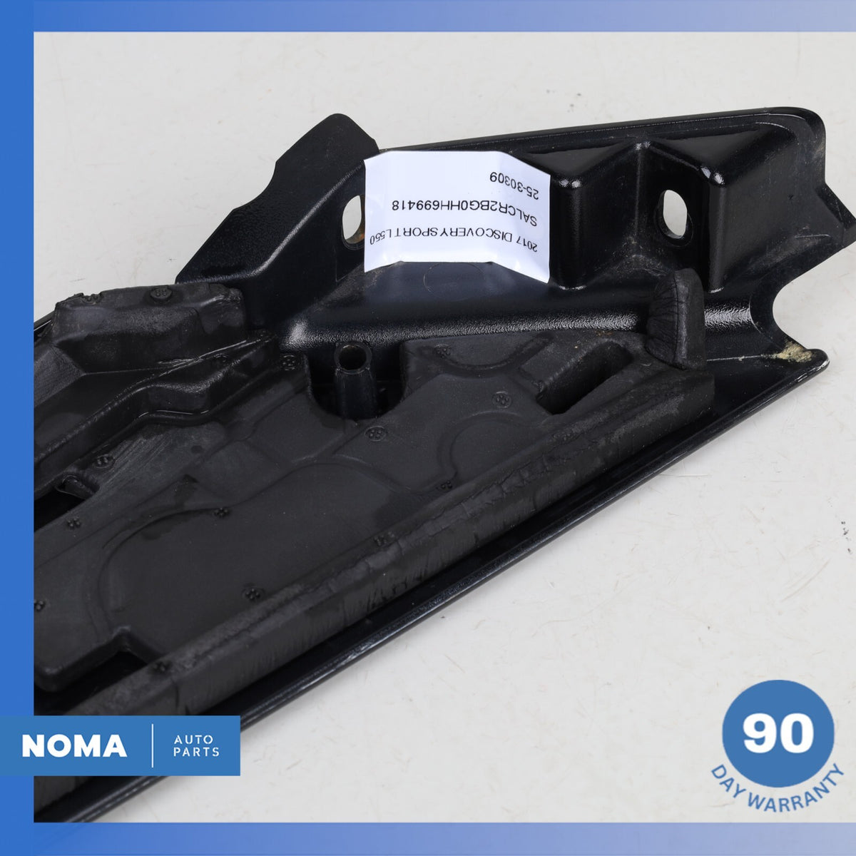 15-23 LR Discovery Sport L550 Front Left Fender Molding Cover w/ Bracket OEM - photo 8