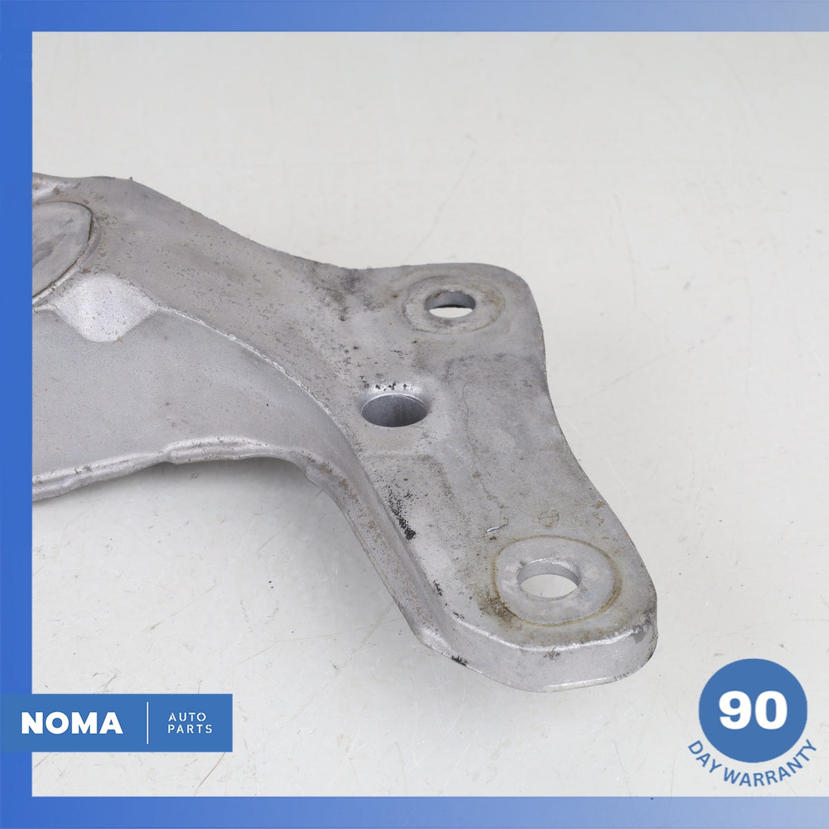 BMW E89 Z4 Automatic Transmission Support Bracket Mount OEM - photo 2