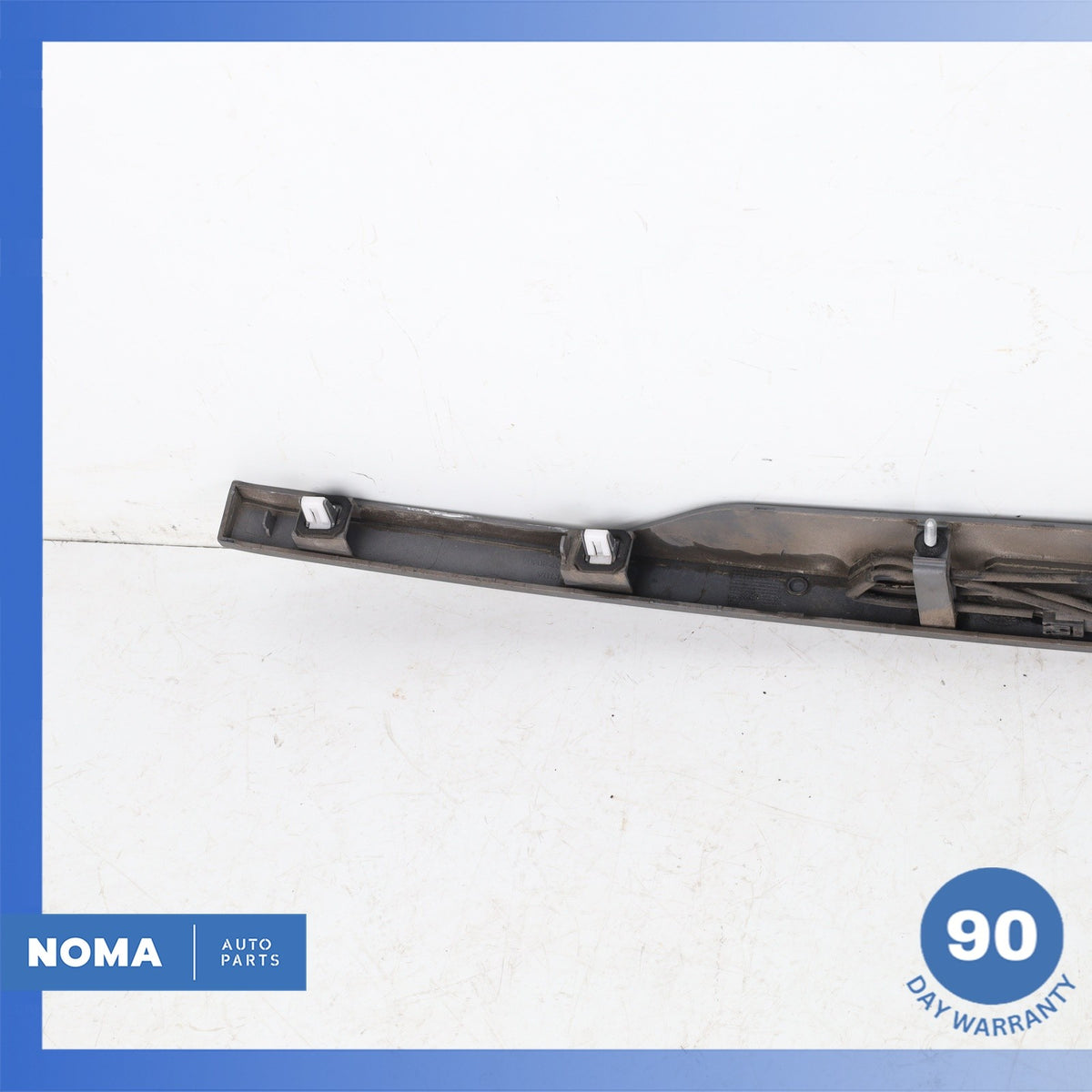 12-15 Range Rover Evoque L538 Rear Trunk Bezel License Plate Light Lamp Trim OEM - photo 15
