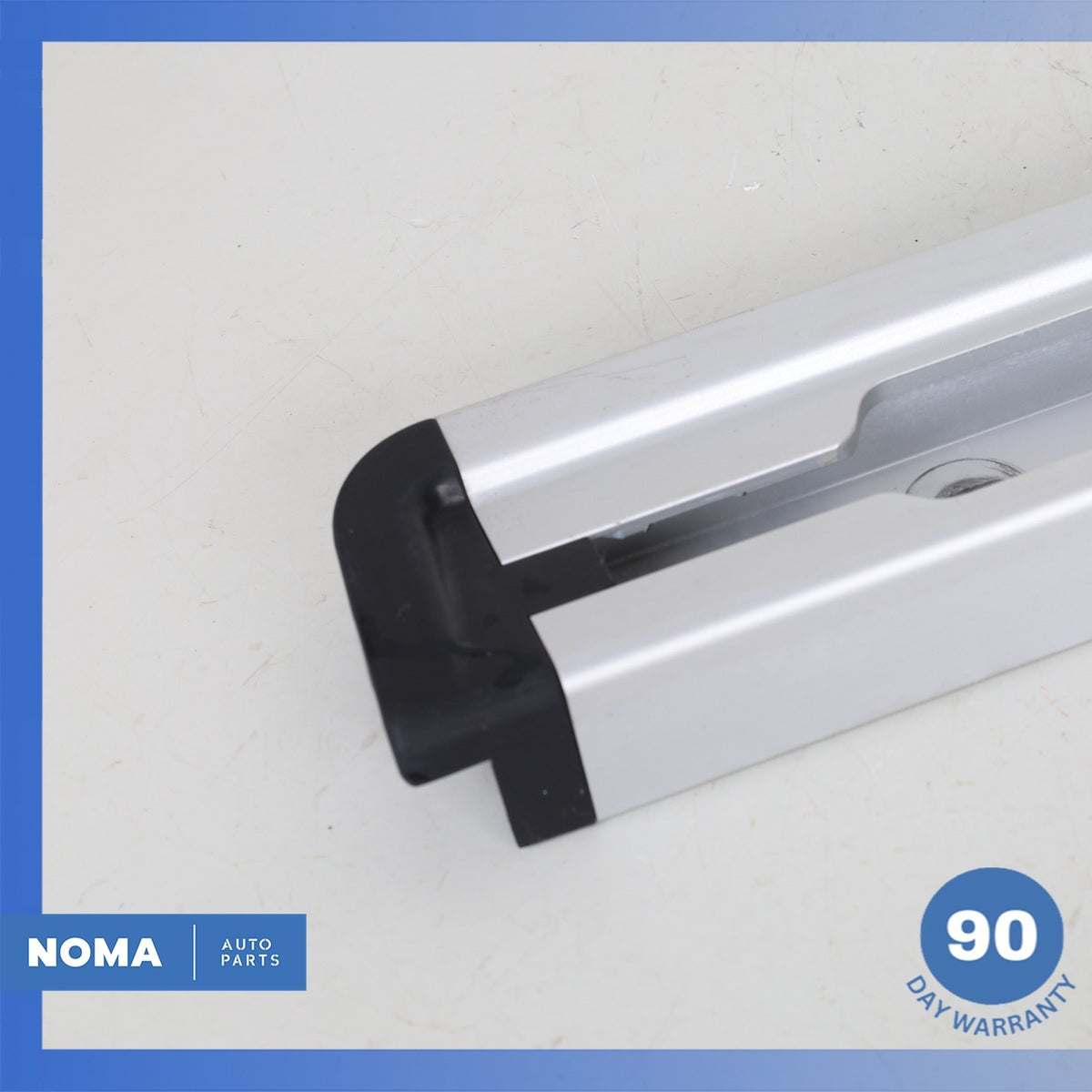 12-19 Land Rover Range Rover Evoque L538 Rear Right Trunk Cargo Sliding Rail OEM - photo 5