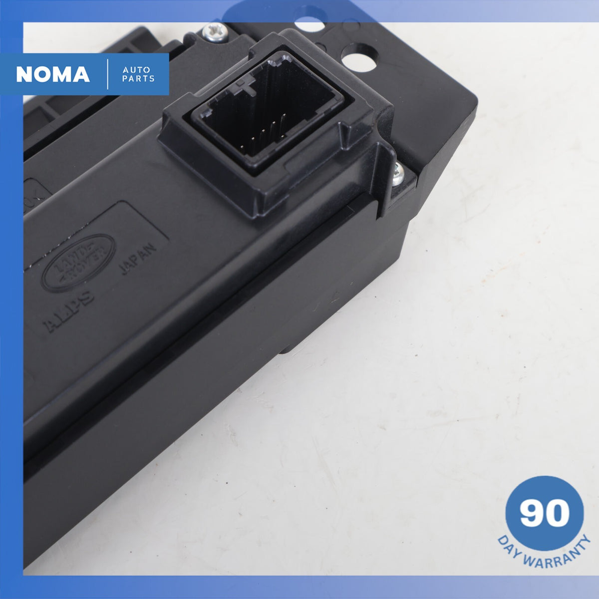 2015 Land Rover Range Rover L405 Front Right Side Dash Monitor Switch Module OEM - photo 2