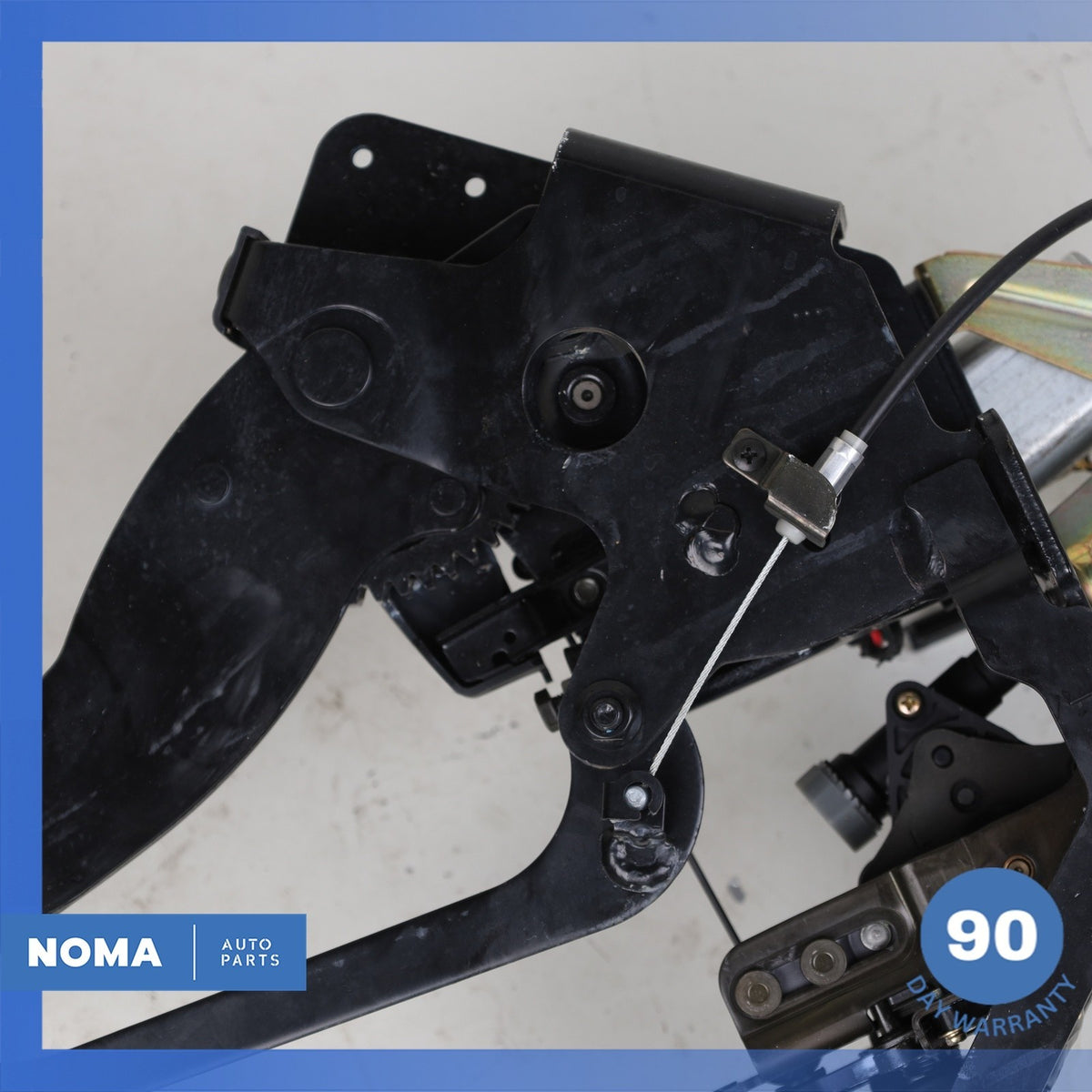 02-10 Lexus Z40 SC430 Convertible Left Driver Side Upper Roof Top Lid Hinge OEM - photo 13