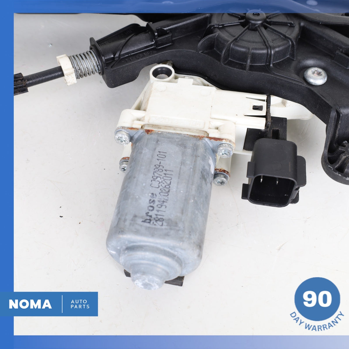 2020 LR Range Rover Evoque L551 Front Right Door Window Regulator w/ Motor OEM - photo 16