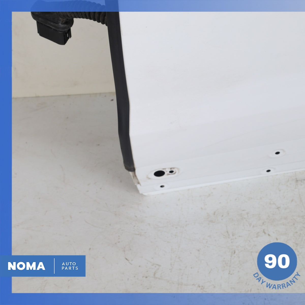 12-19 LR Range Rover Evoque L538 4DR Rear Left Side Door Panel Shell White OEM - photo 6