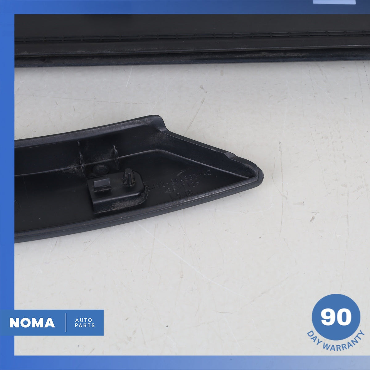 12-19 Range Rover Evoque L538 4DR Rear Left Door Lower Molding Set OEM - photo 11
