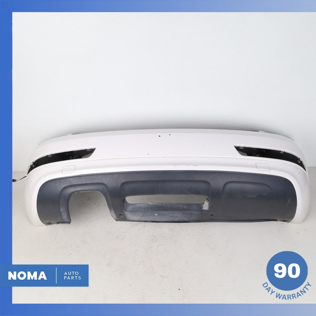 15-18 Audi 8U Q3 Rear Bumper Cover Panel Assembly White 8U0807067D OEM - photo 1