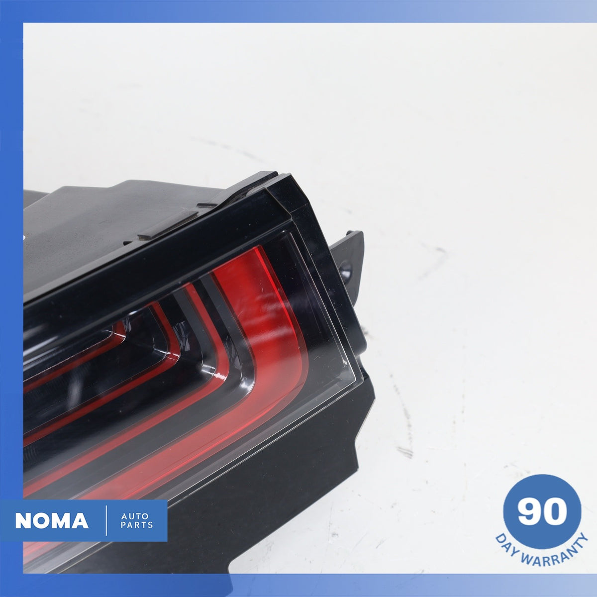 20-23 LR Range Rover Evoque L551 Rear Left Inner Tail Light Lamp OEM 80k - photo 3