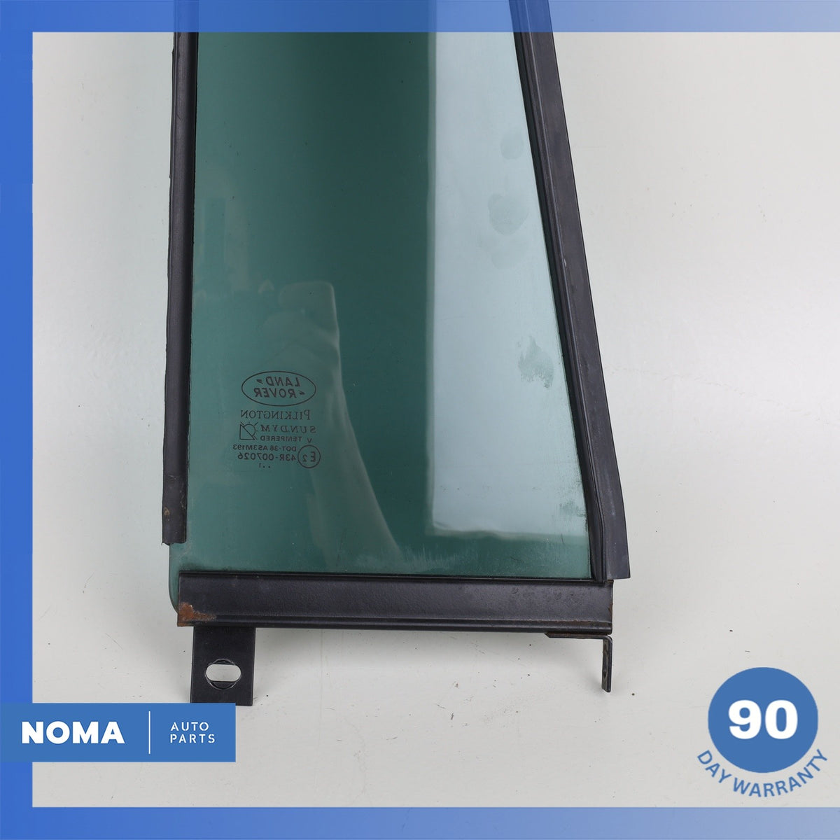 Land Rover L318 Discovery 2 Rear Right Quarter Window Glass CVB102650 OEM - photo 9