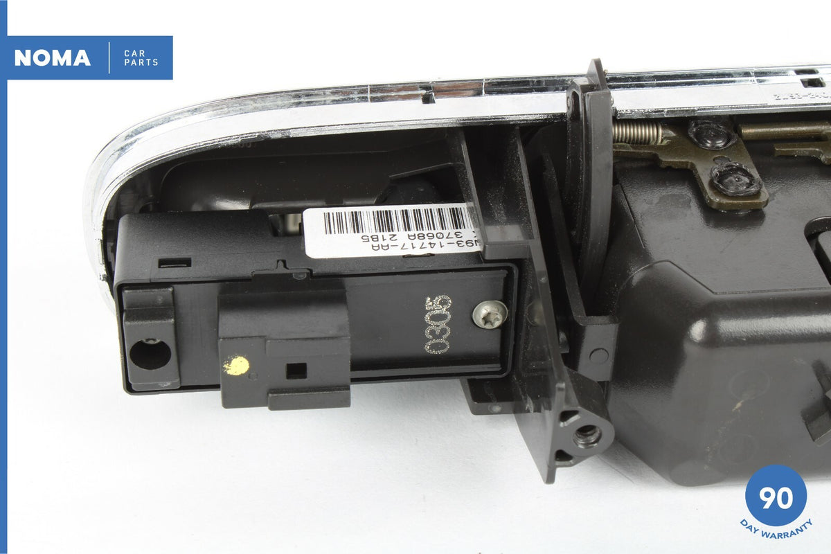04-09 Jaguar XJ8 VDP X350 Rear Left or Right Door Window Switch w/ Ash Tray OEM - photo 6