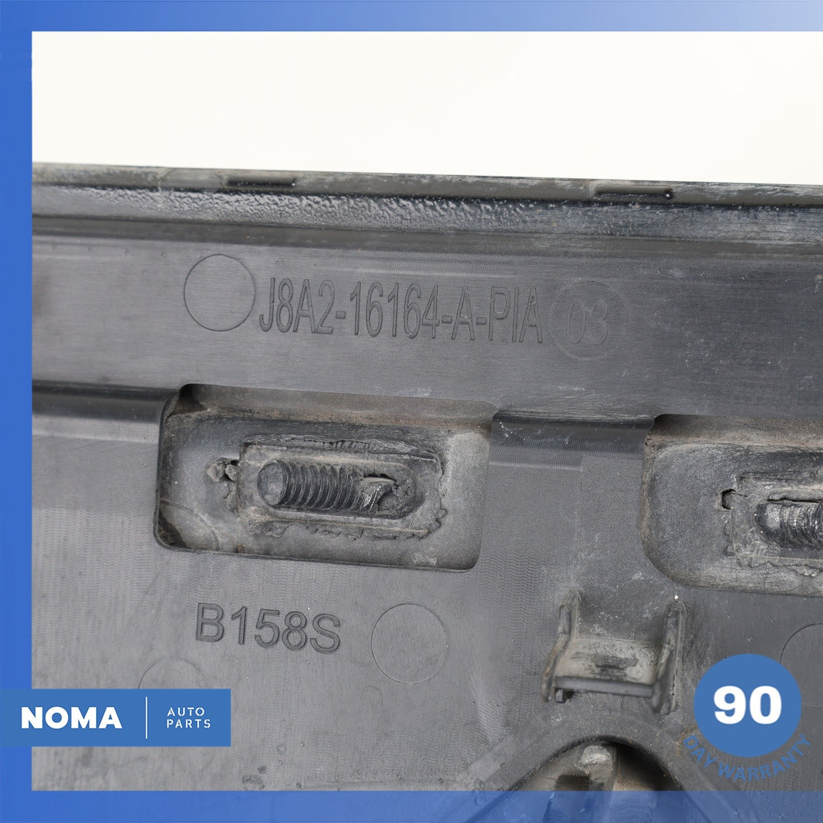 18-23 Range Rover L560 Velar Front Right Side Lower Fender Molding Trim OEM - photo 13