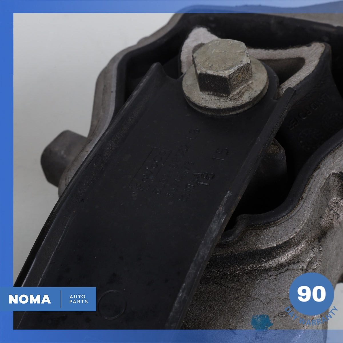 13-17 Range Rover Evoque L538 L550 Engine Motor Support Mount w/ Bracket OEM - photo 3