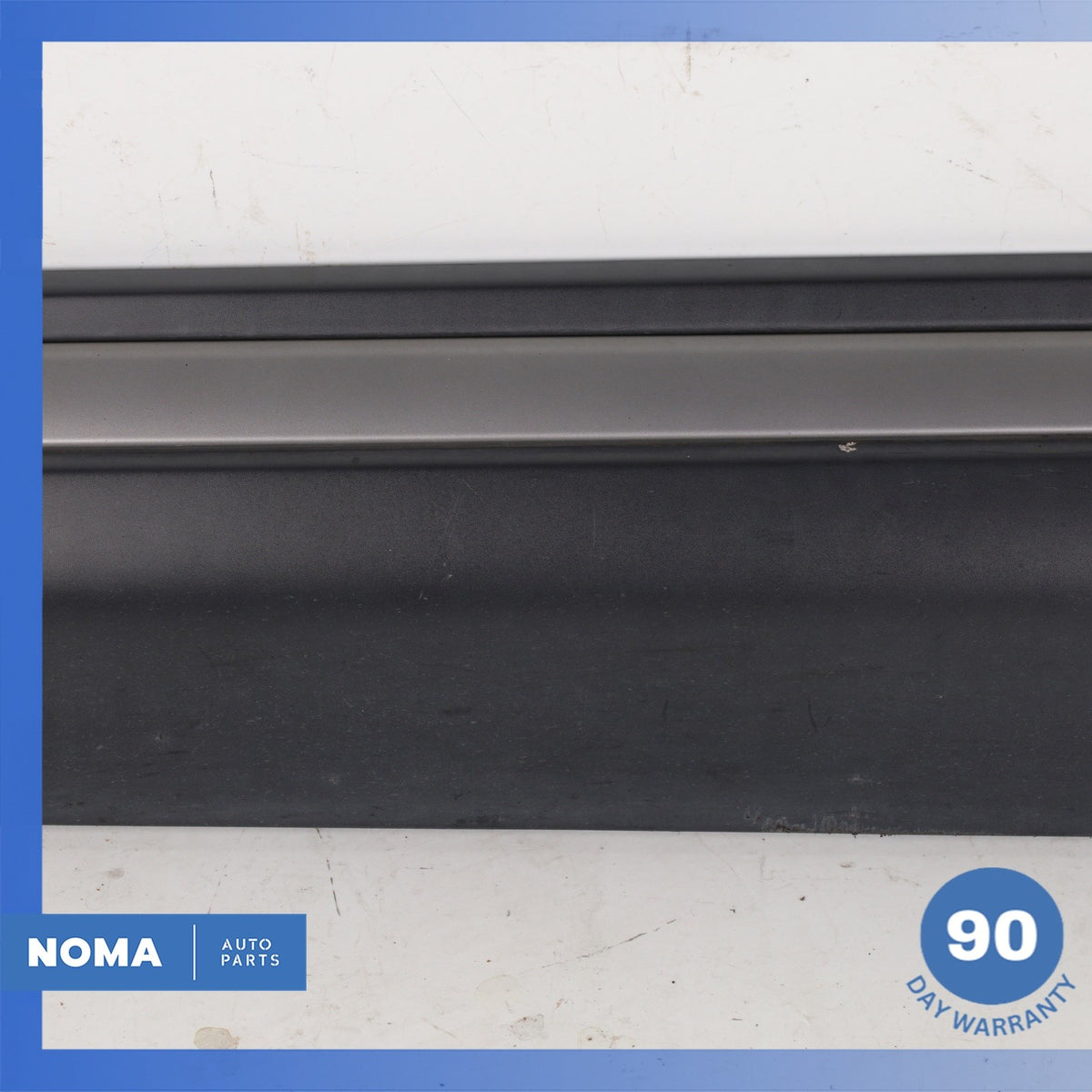 12-19 Range Rover Evoque L538 4DR Front Left Door Lower Molding BJ3221065BJ OEM - photo 3